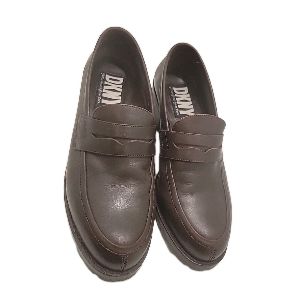 DKNY Ladies Brown Leather Loafers  Block Non Skid‎ Rubber Tread Soles 10B